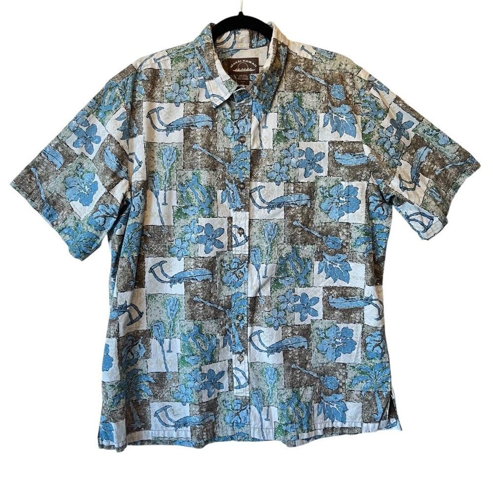 Makai Hawaii Button up shirt XL Short sleeve Pocket Cotton Blue Hawaiian Floral